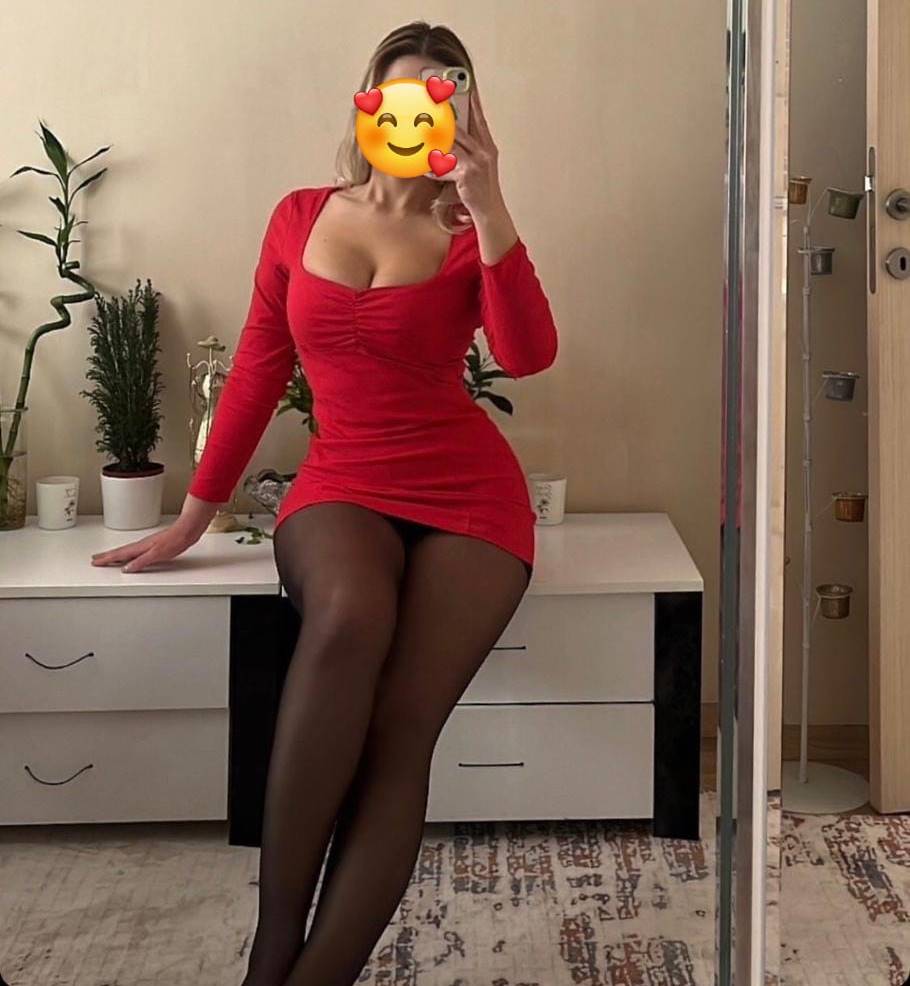 Bakırköy Escort Bayan Cemreyle Heyecan Dolu Anlar